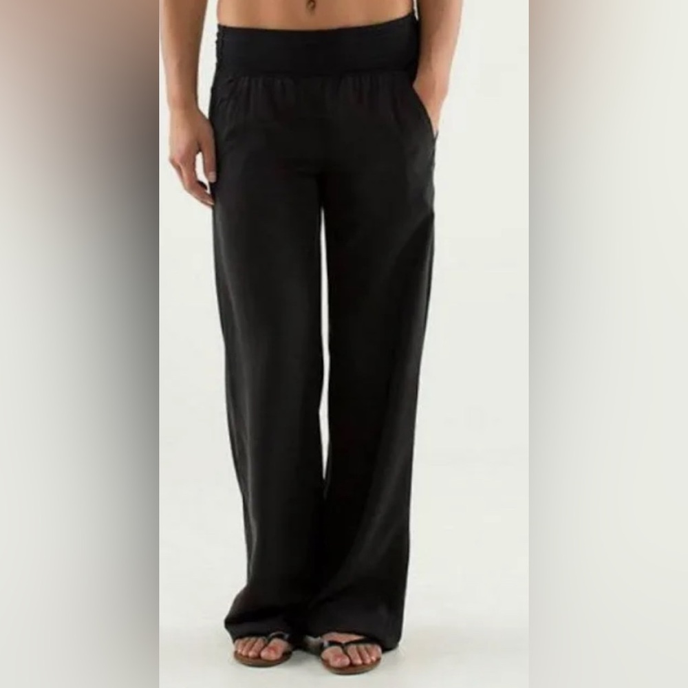 Lululemon Serene Black Pants